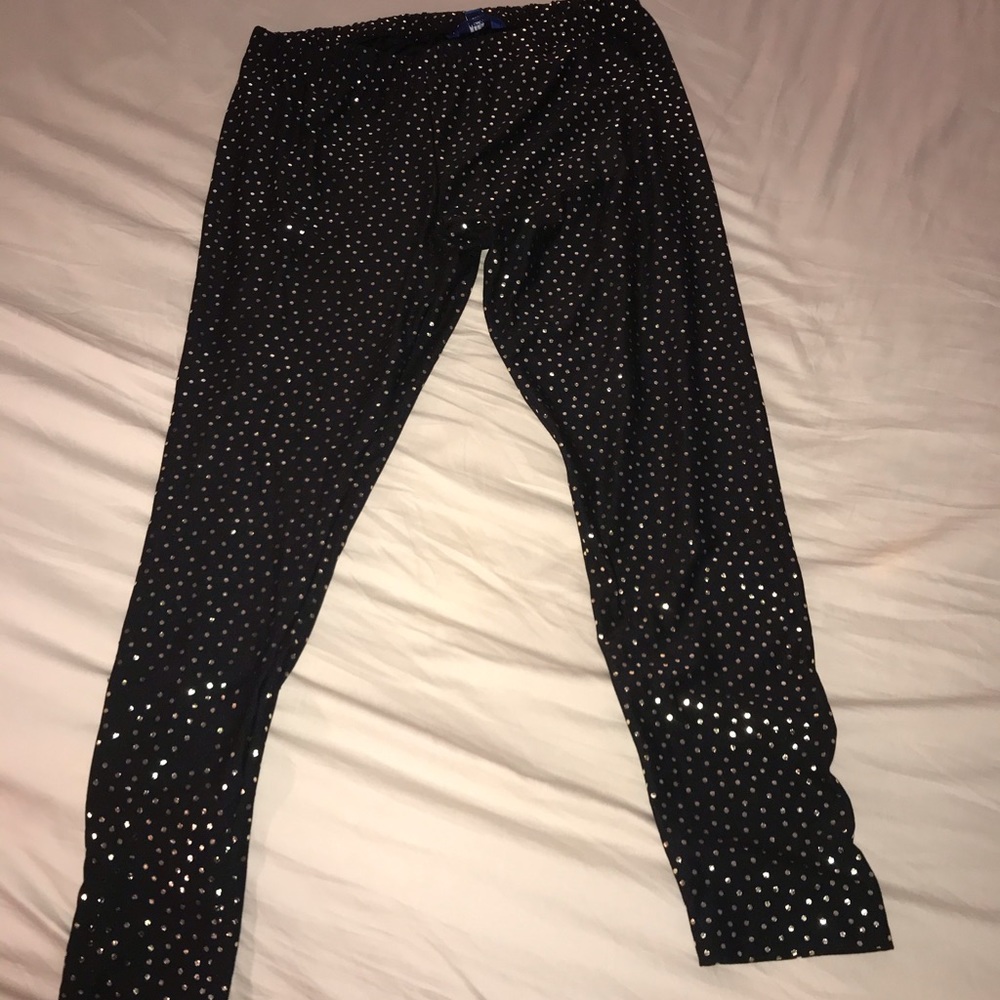 Apt 9 black and gold for leggings L
